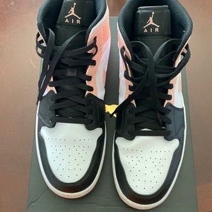 Jordan MId 1 Arctic Orange Black and White